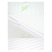 Dojčenský vankúš - klin Sensillo biely Luxe s aloe vera 60x38 cm
