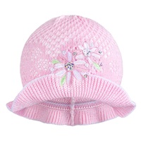 Pletený klobúčik New Baby ružovo-biely