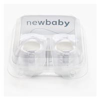 Dojčenské saténové capačky New Baby biela 6-12 m