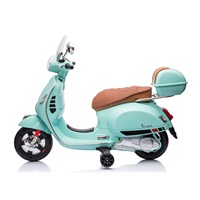 Elektrický skúter Milly Mally Vespa GTS Super mint